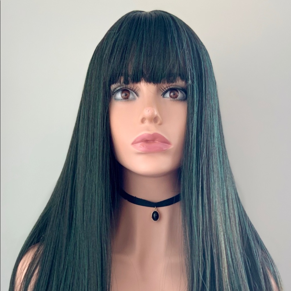“Put On & Go” 🖤💚 Synthetic Wig with Bangs - NO FURTHER DISCOUNT! 😊